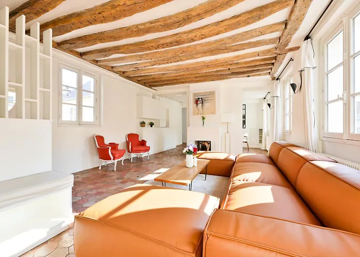 Des Invalides 3-bedroom With Netflix *